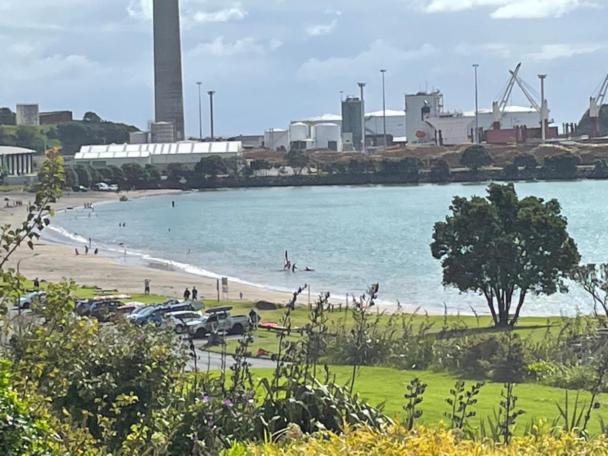 Sea Views Walk To Beaches New Plymouth Buitenkant foto